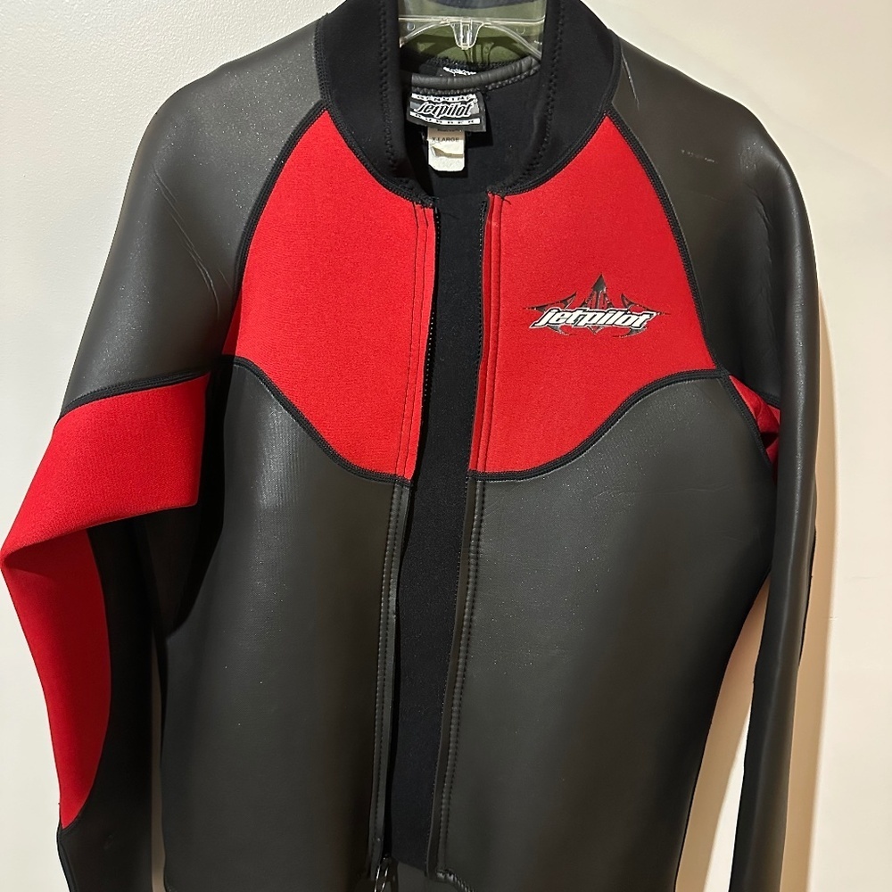 Genuine Jet Pilot Men’s XL 2 piece Wet Suit - Picture 4 of 10